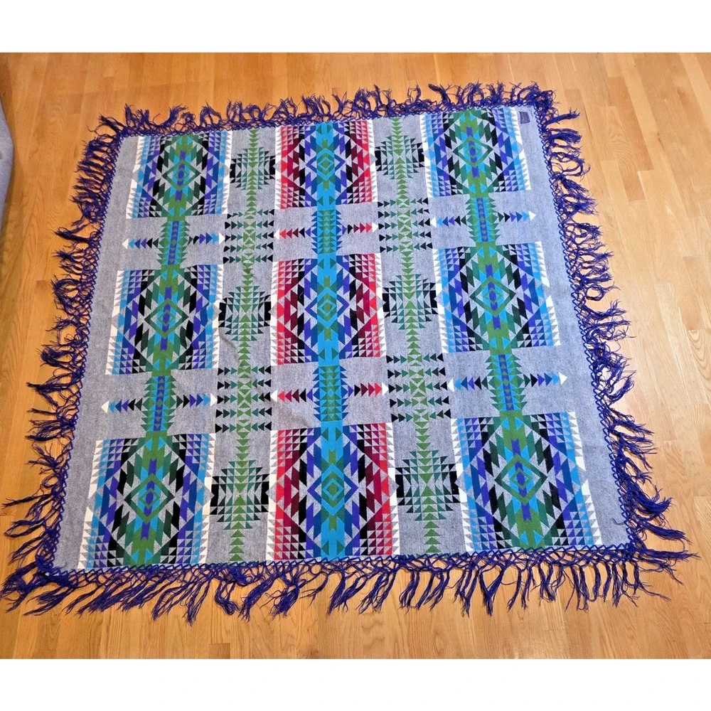 Pendleton Vtg Beaver State Wool Shawl Blanket 62in Geometric Fringe USA Western
